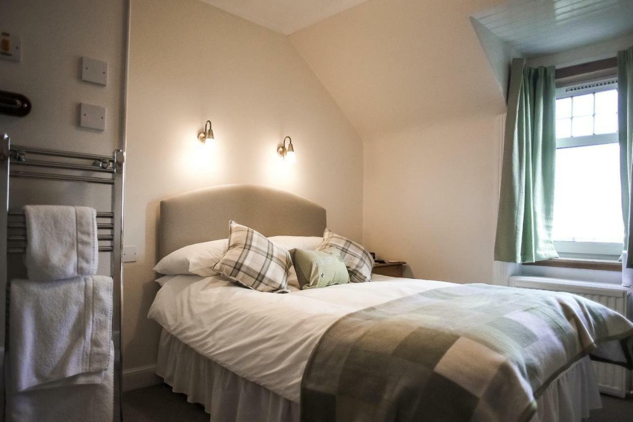 Firtree Bed And Breakfast At Galvelbeg House Crieff Exterior photo